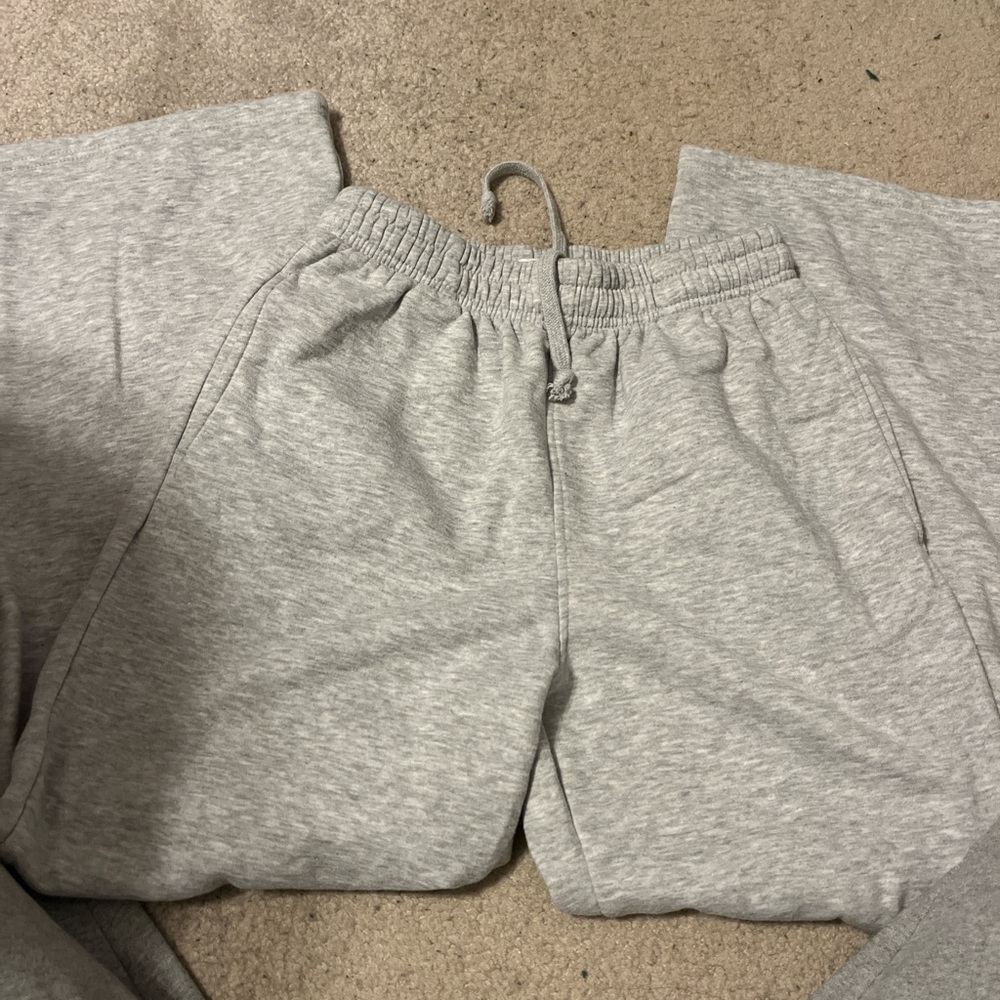 Refuge Heather Gray Joggers